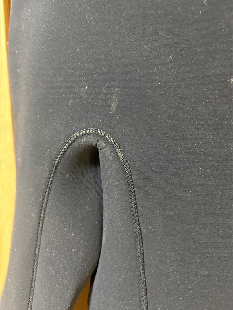 【値下げ】中古3mmジャーフル HOTLINE