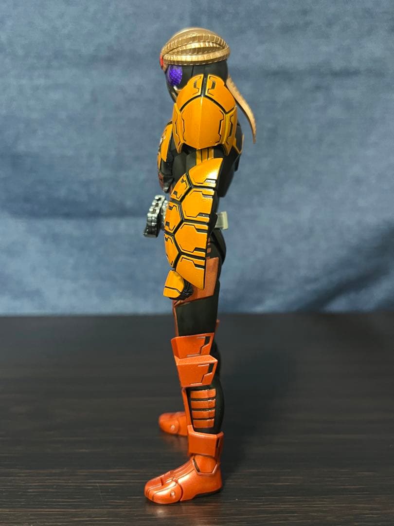 S.H.Figuarts（真骨彫製法）　仮面ライダーオーズ ブラカワニ コンボ