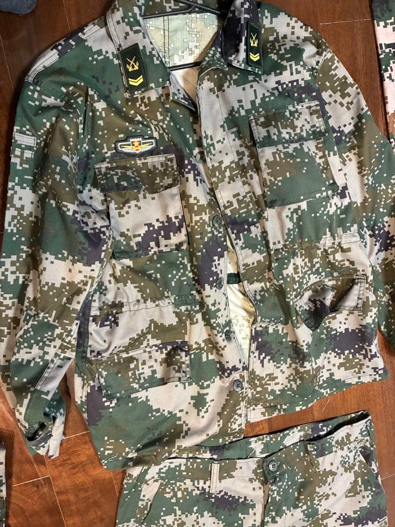 中国人民解放軍　07式　林地迷彩　フルセット