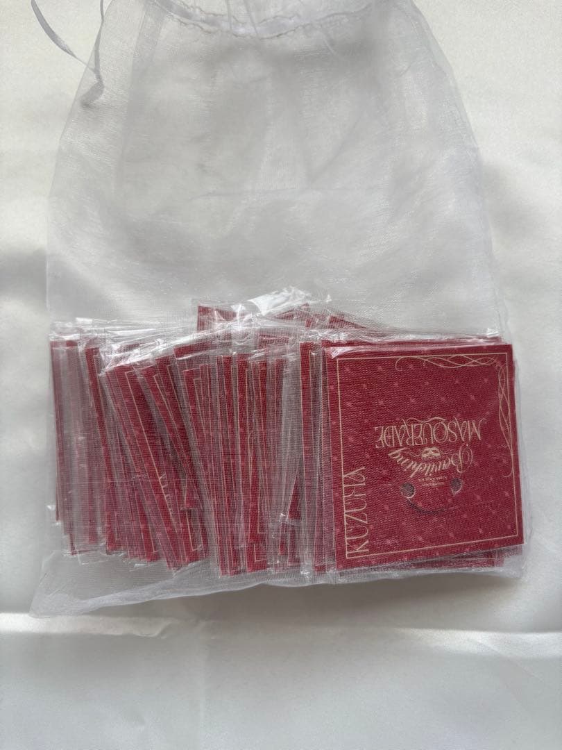 【即日発送】葛葉 masquerade 缶バッジ