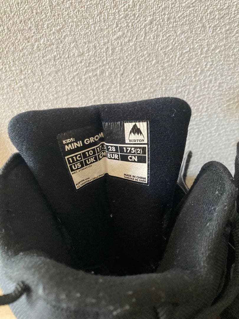 【チャムス】BURTON mini Grom子ども用スノーボードブーツ