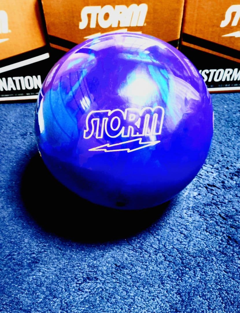 フィジックス　パワーエリートプロモデル　ボウリング　ボール　ストーム　スポーツ