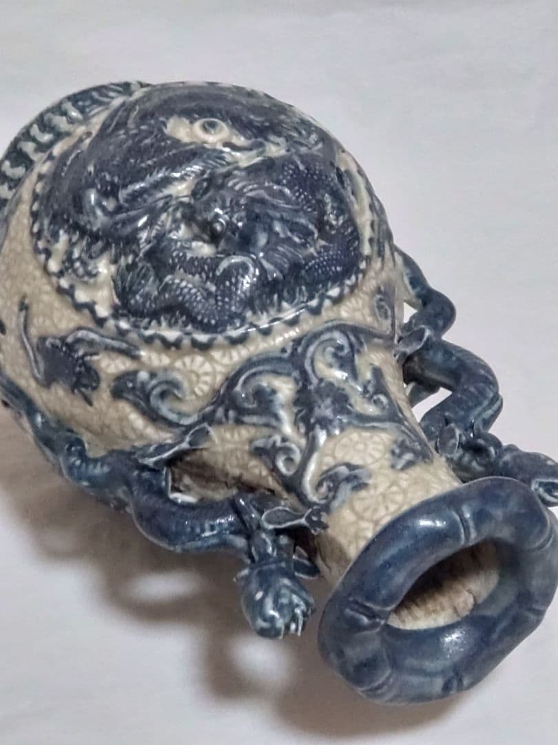 中国美術　骨董　青龍　花瓶　置き物