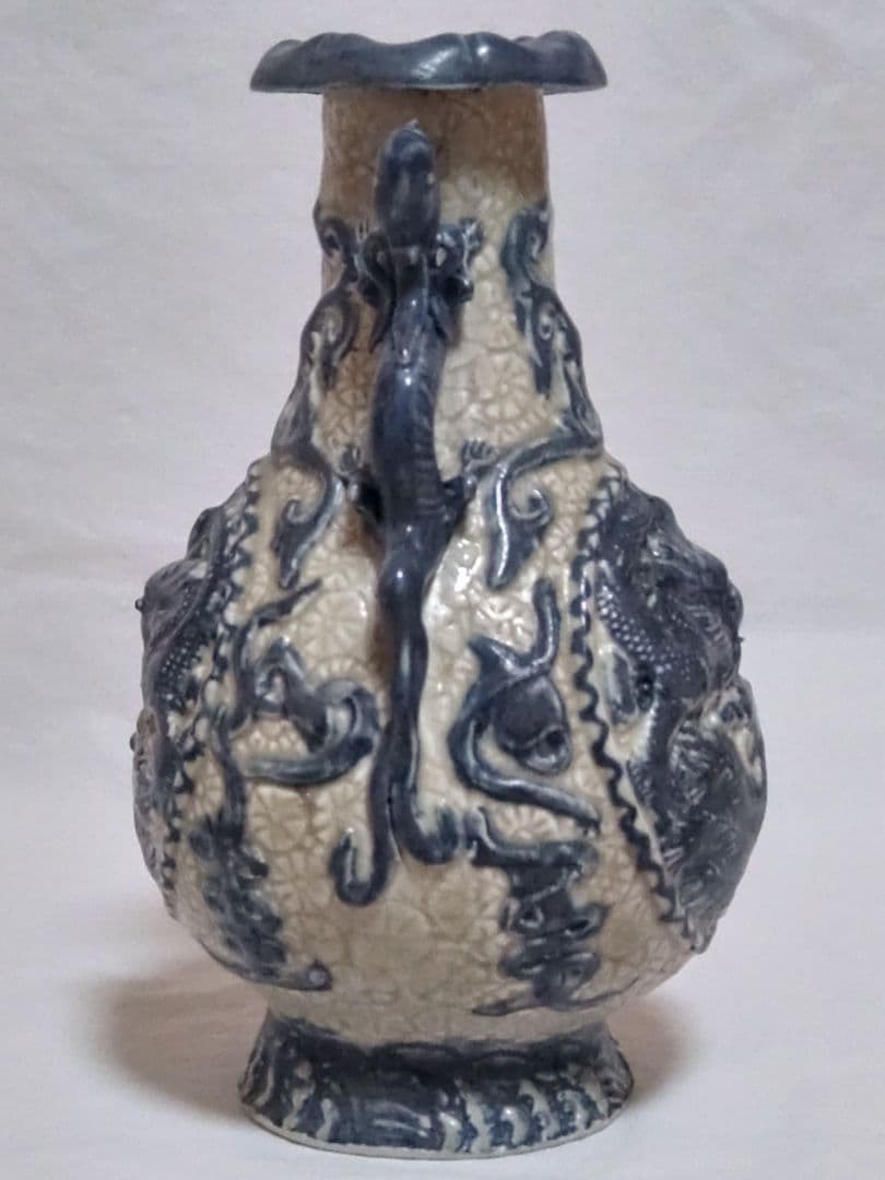 中国美術　骨董　青龍　花瓶　置き物
