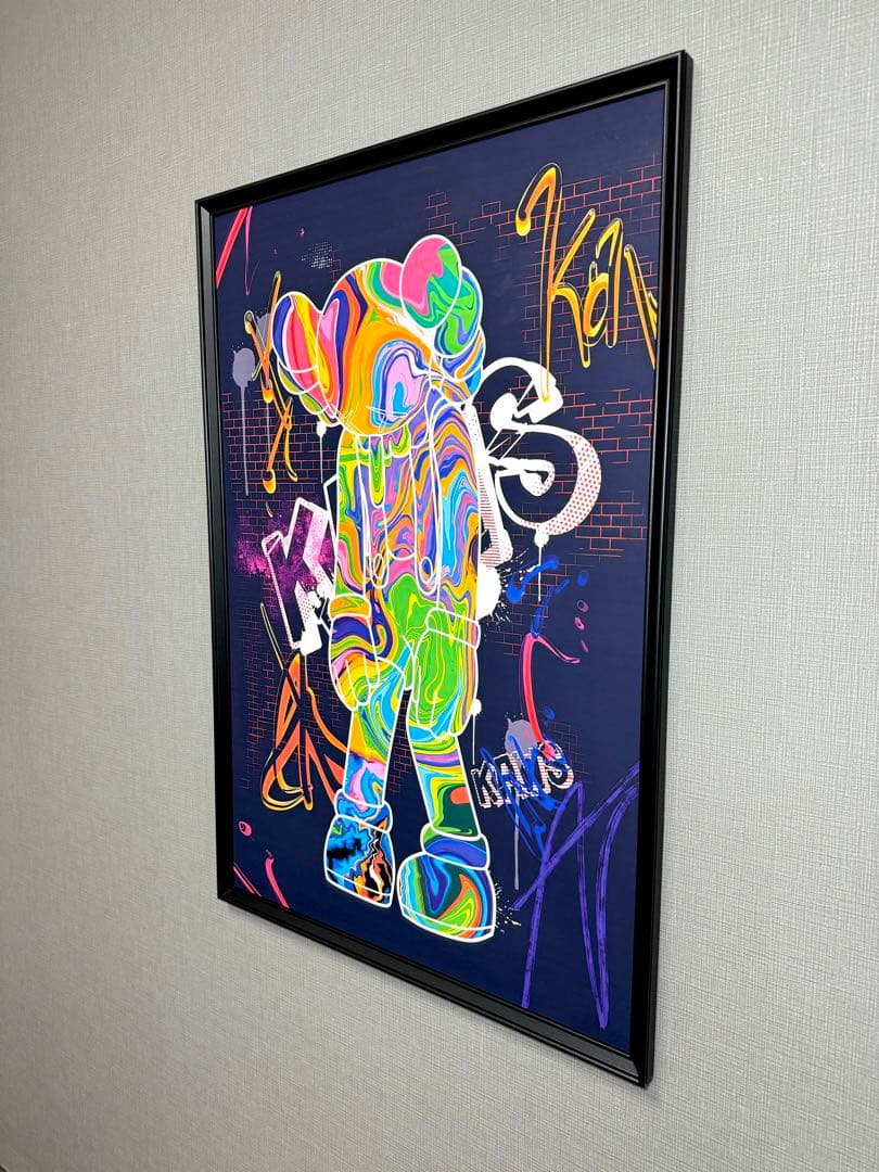 No.215フレーム付きキャンバスアート　アートポスター　KAWS バンクシー