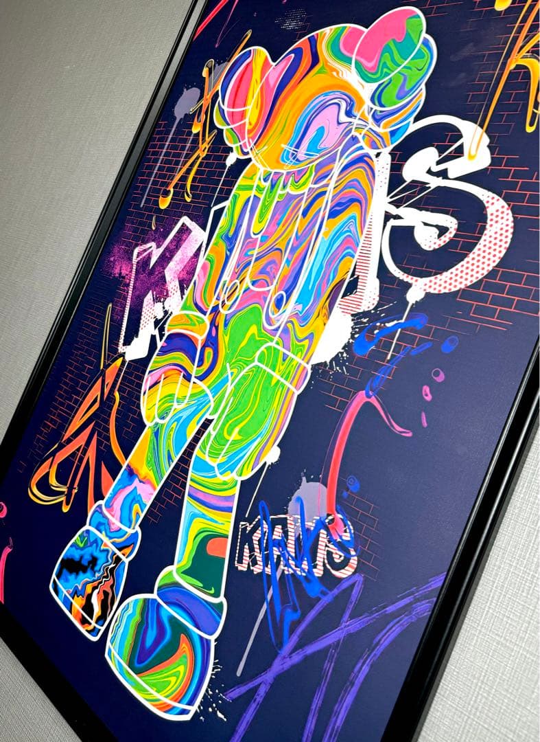 No.215フレーム付きキャンバスアート　アートポスター　KAWS バンクシー