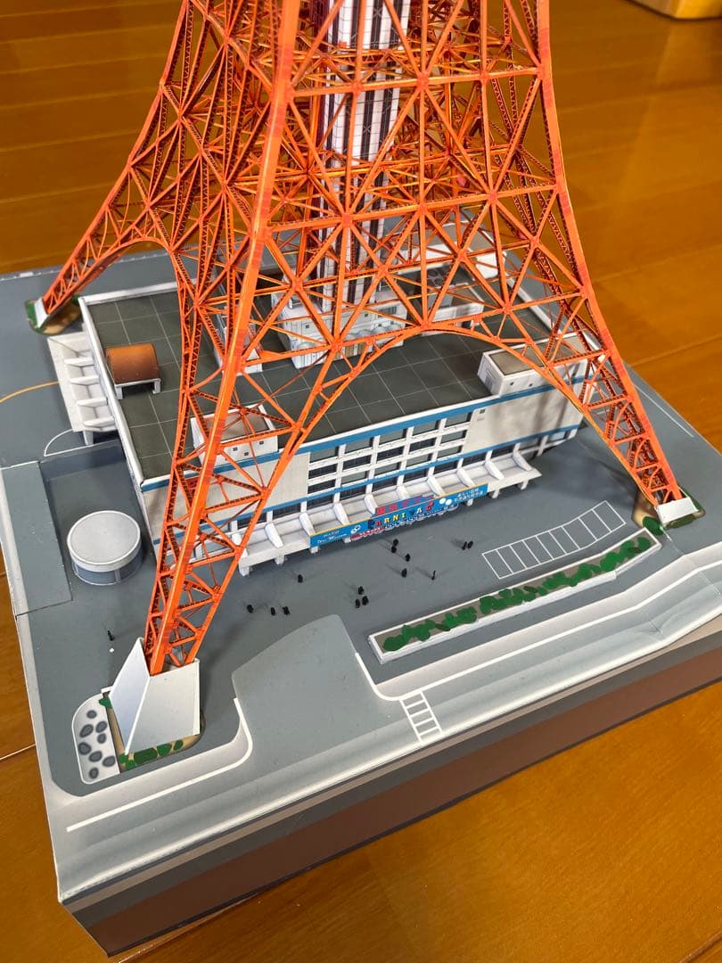 東京タワーペーパークラフト完成品1/500スケール　模型　プラモ　ランドマーク