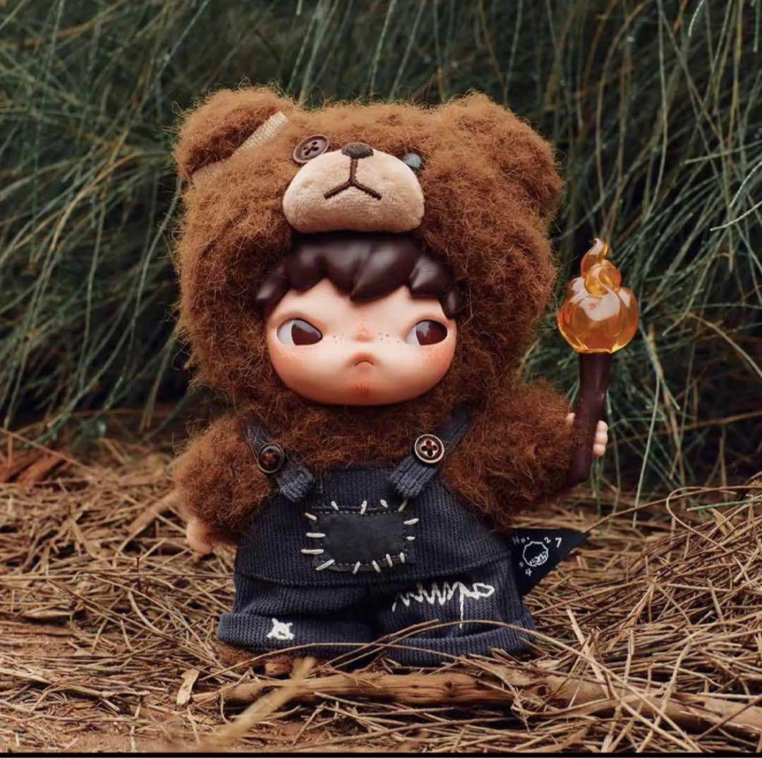 Hirono Living Wild Fight for Joy テテ