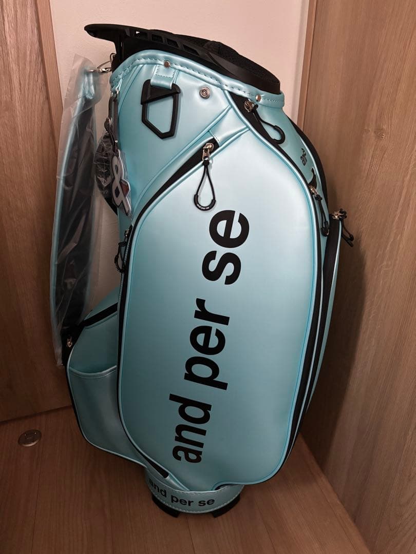 and per se アンパスィ キャディバッグ 2026年モデル　サックス