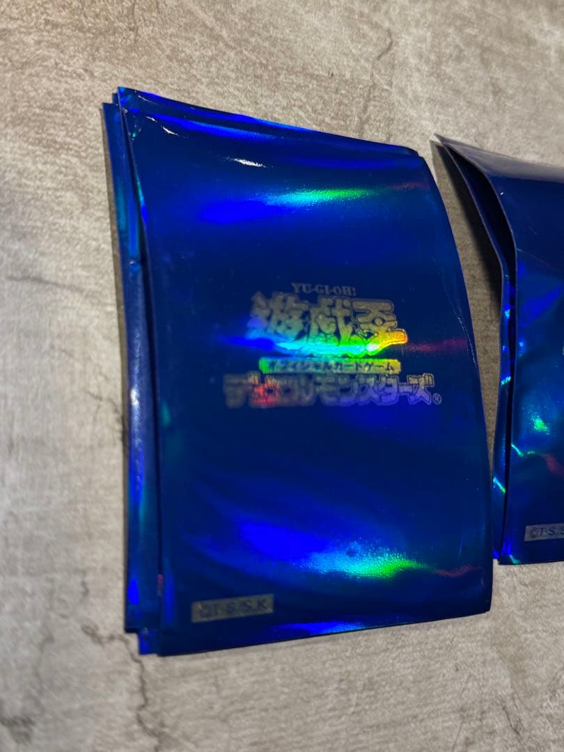 遊戯王OCG スリーブセット 黒116枚　青6枚