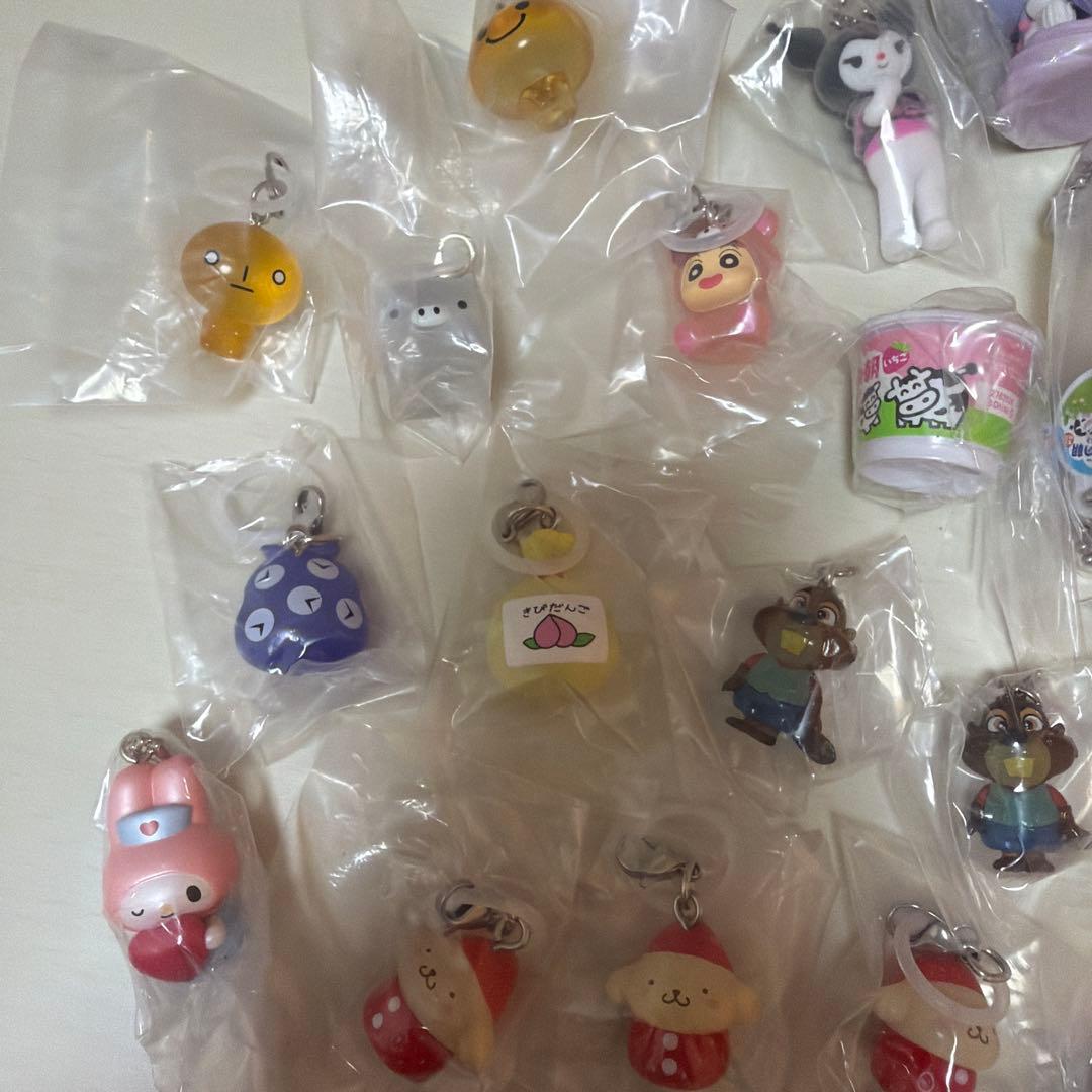 めじるしアクセサリー　ガチャガチャ　まとめ売り　28個セット