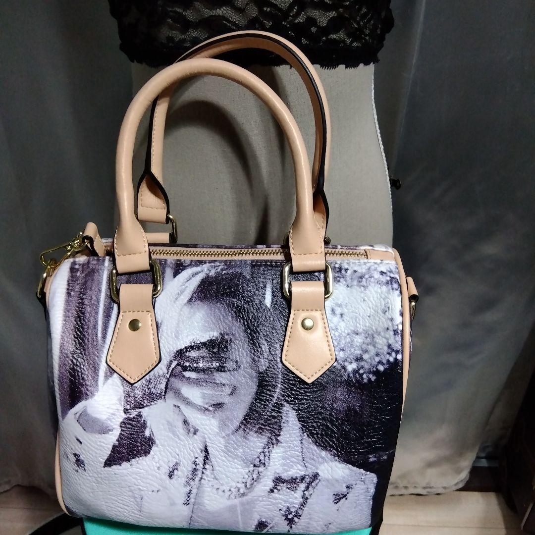 YOSHIKI グッズ 第1弾スニーカーリュックかばんyoshikitty 鏡他