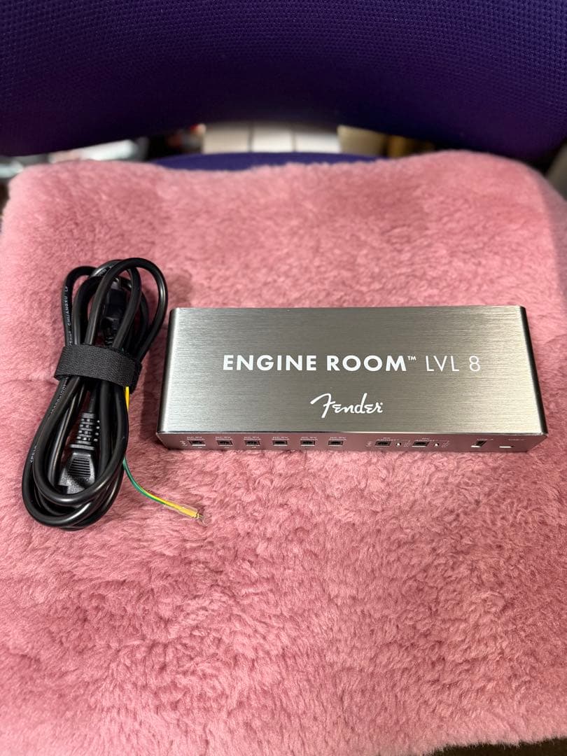 Fender ENGINE ROOM LVL8 パワーサプライ