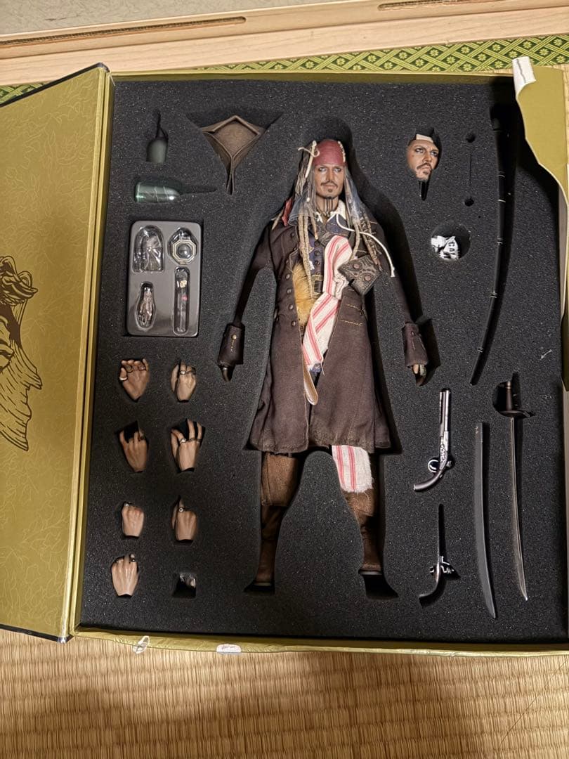 パイレーツ・オブ・カリビアン ホットトイズ　ジャック・スパロウ