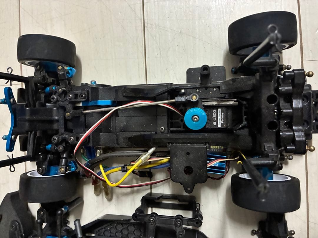 ラジコンカーシャーシ 二台セット
