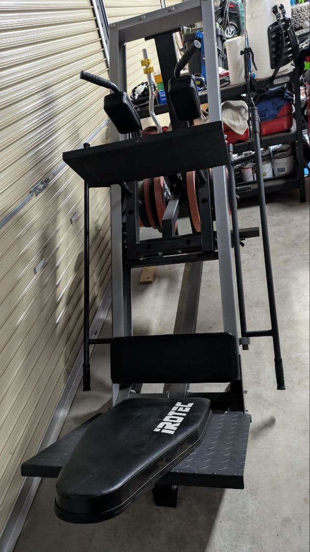 茨城県筑西市引取限定　アイロテック レッグプレスマシンLPM5　中古品