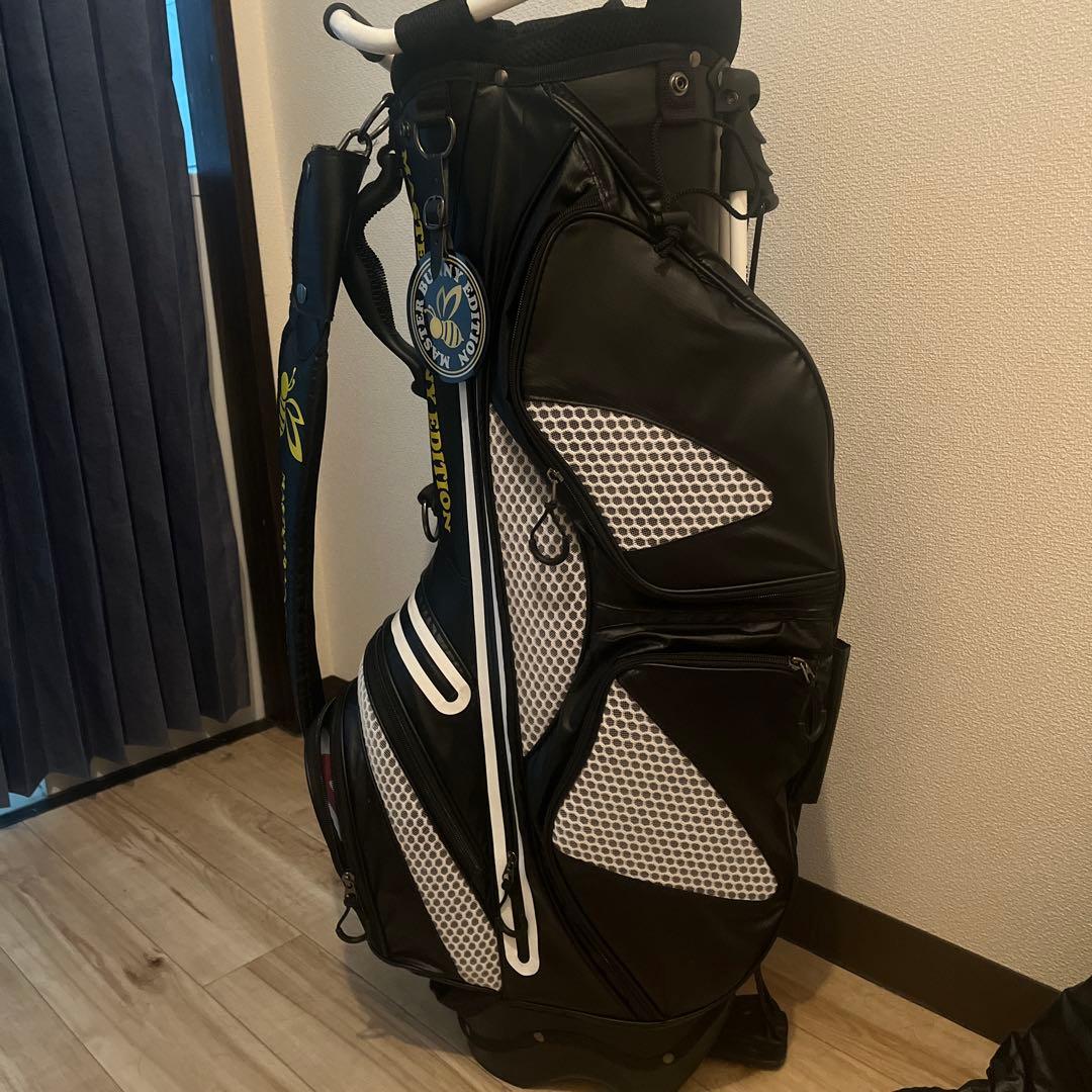 美品　MASTER BUNNY EDITION キャディバッグ　軽量