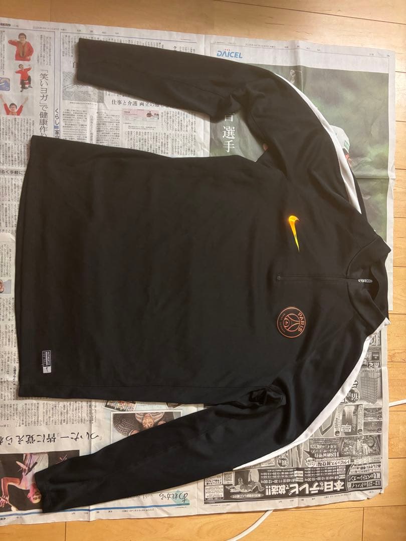 Nike Paris Saint-Germain ドリルトップ 2016-17