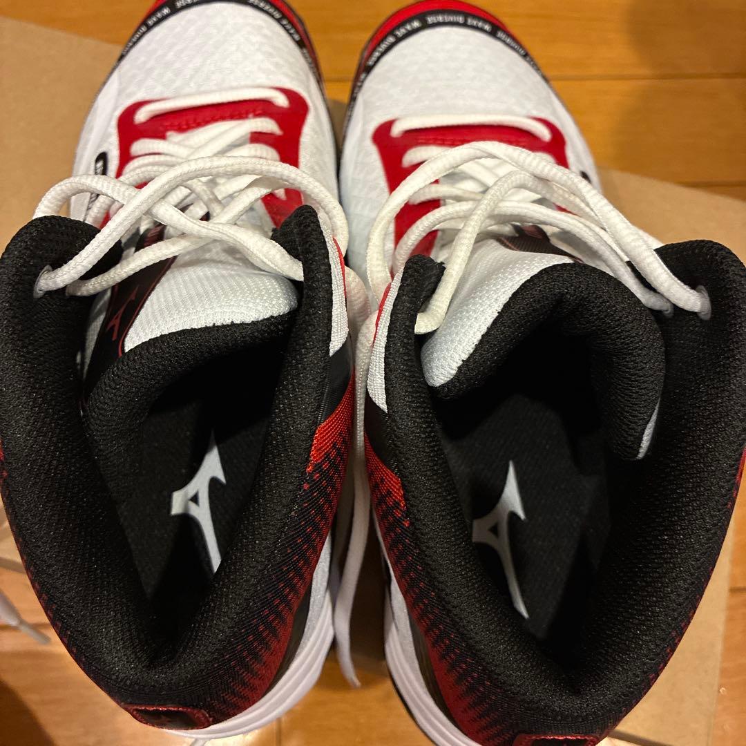 Mizuno WAVE DIVERSE 2 トレーニングシューズ　23.5cm