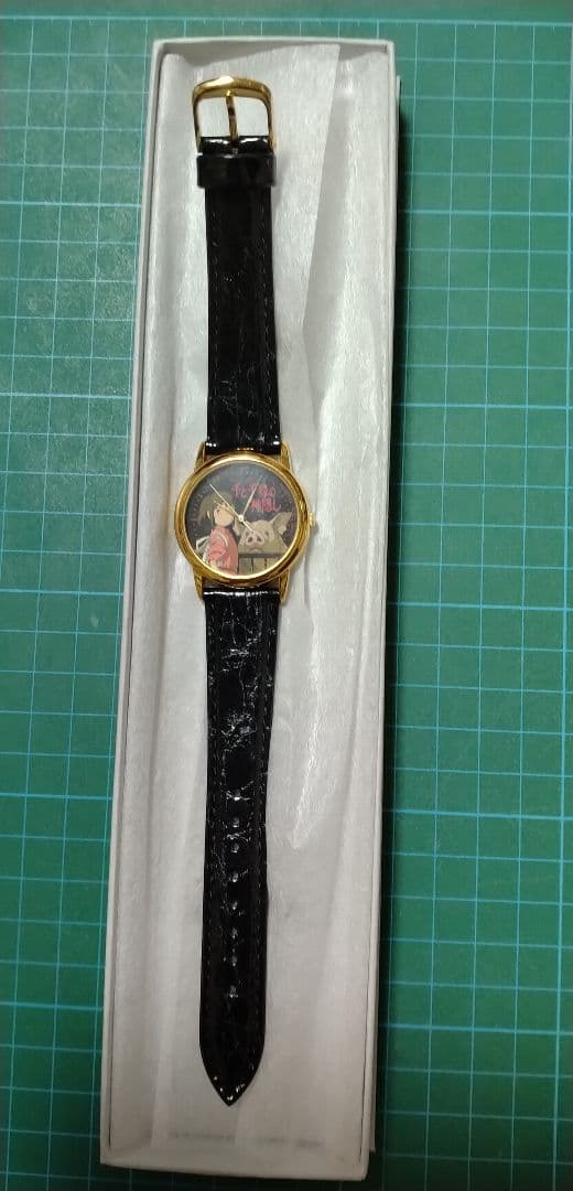 希少　千と千尋の神隠し 腕時計　未使用稼働中