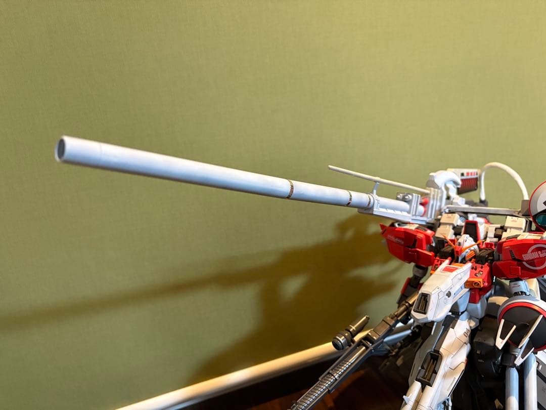 MG PLAN303Eディープストライカー 塗装済み完成品　スプリッター迷彩