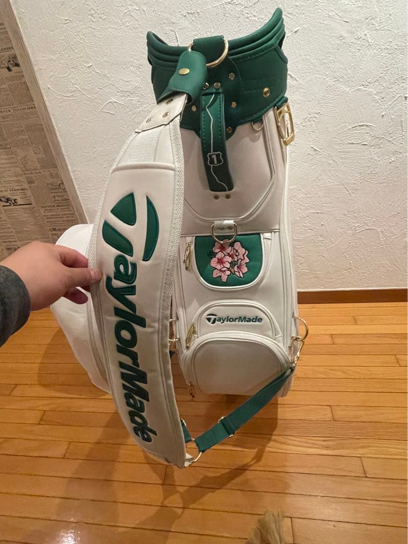 TaylorMade キャディバッグ