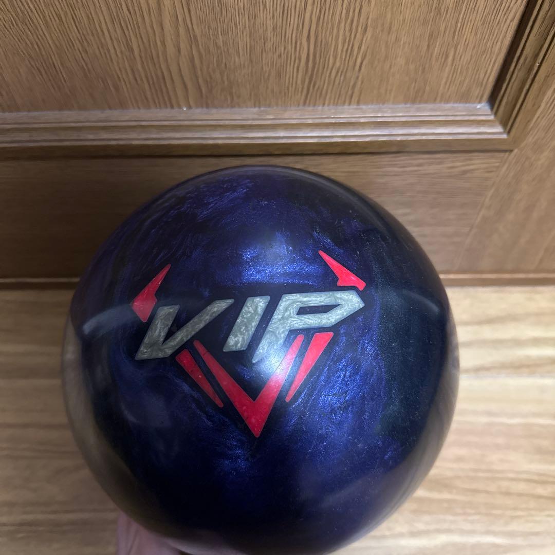 VIP ボウリングボール