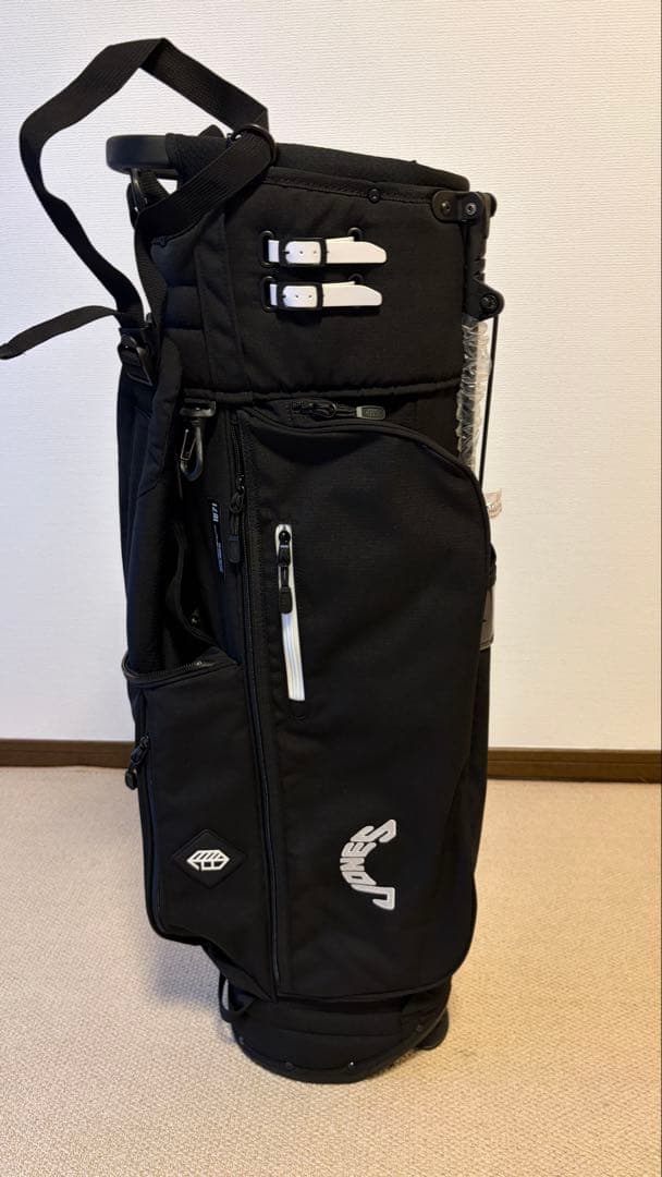 Jonesゴルフ　キャディバッグ　黒　ロゴ刺繍付