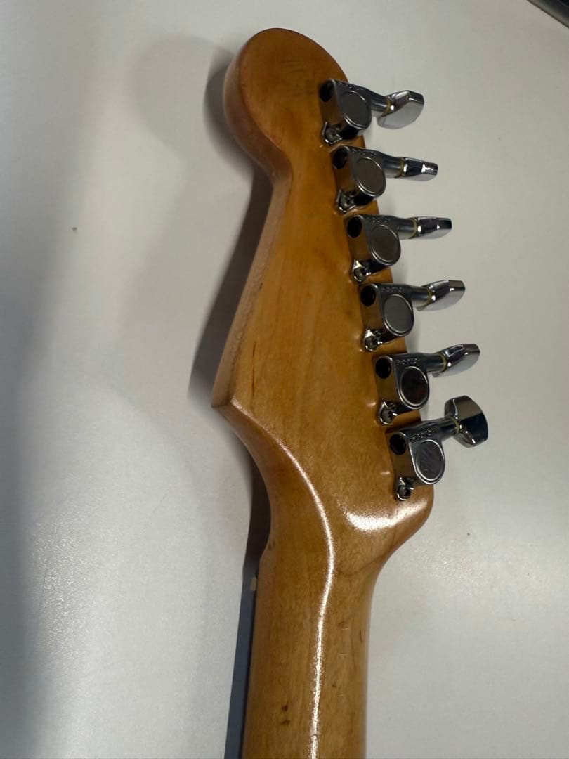 ESP momose 2ピックアップ（ダンカン、suhr)ストラト