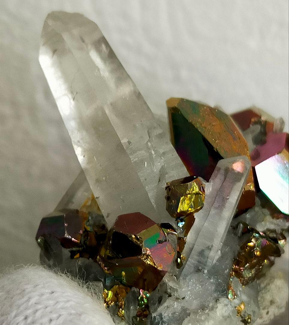 t*n様 【コレクター向】レインボーパイライト　水晶クラスター　パイライトインク