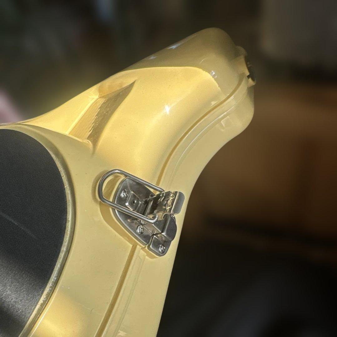 BEST BRASS クリーム色 e-Sax イーサックス　消音器