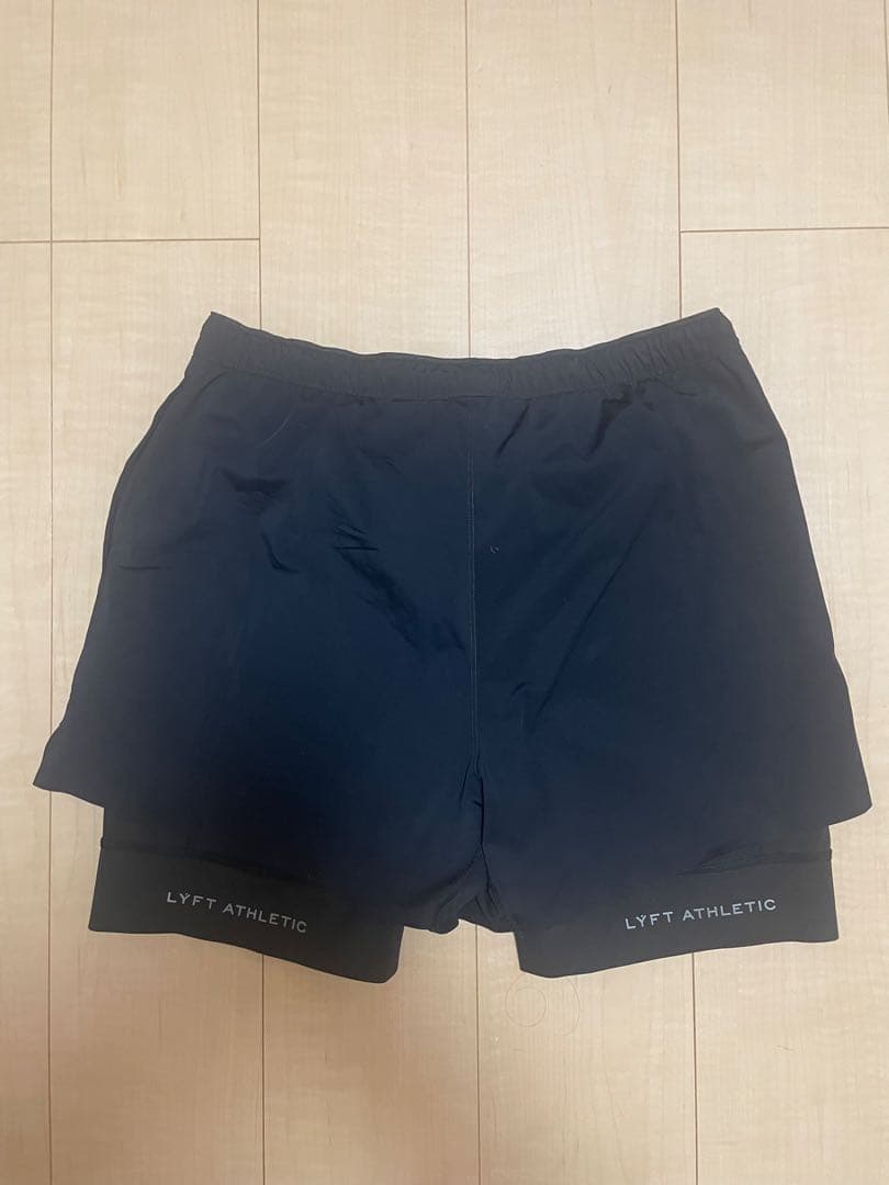 美品　LYFT リフト　インナー付きハーフパンツ