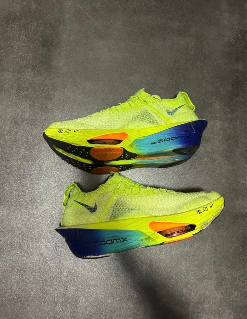 ナイキ　アルファフライ3 25.5cm