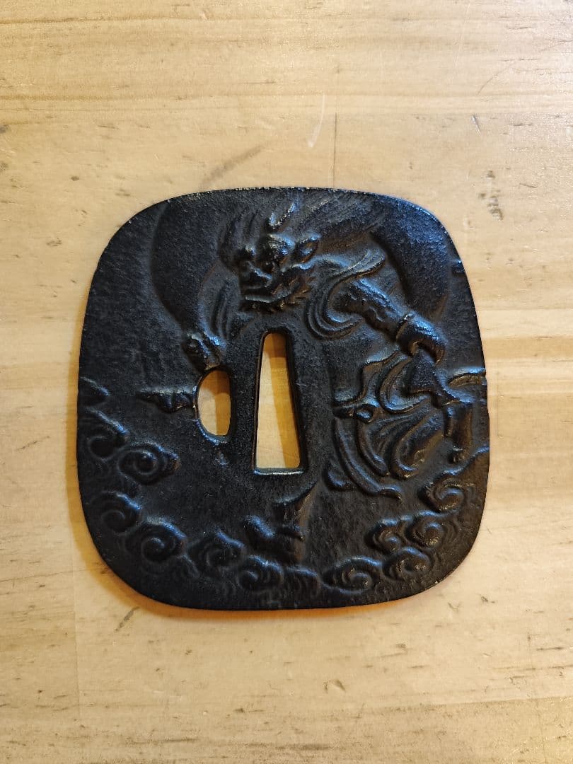 刀の鍔　風雲　石黒政明作