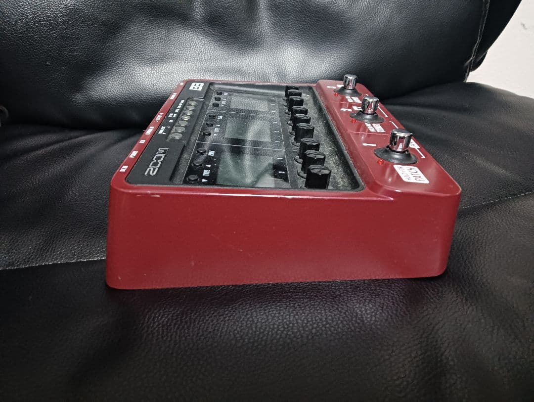 ZOOM B3 ベースエフェクター 赤