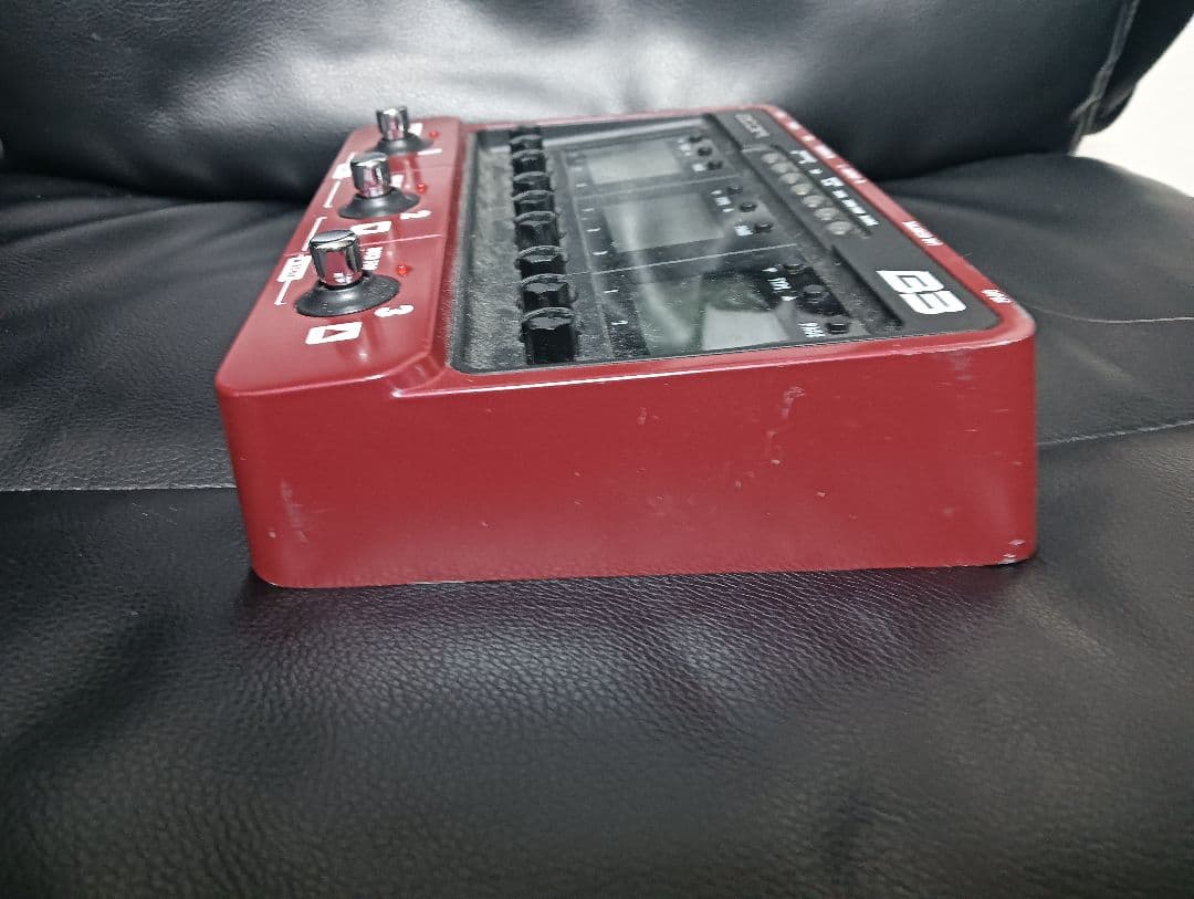 ZOOM B3 ベースエフェクター 赤