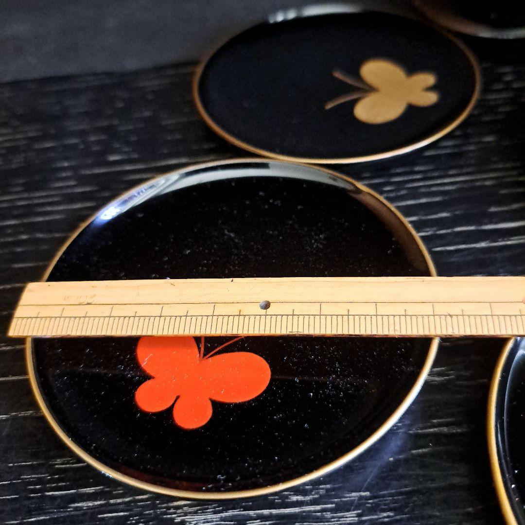 茶道具　極上　六代象彦造　食籠　[干菓子皿]　金彩赤、沈金蒔絵　蝶々図共箱入り