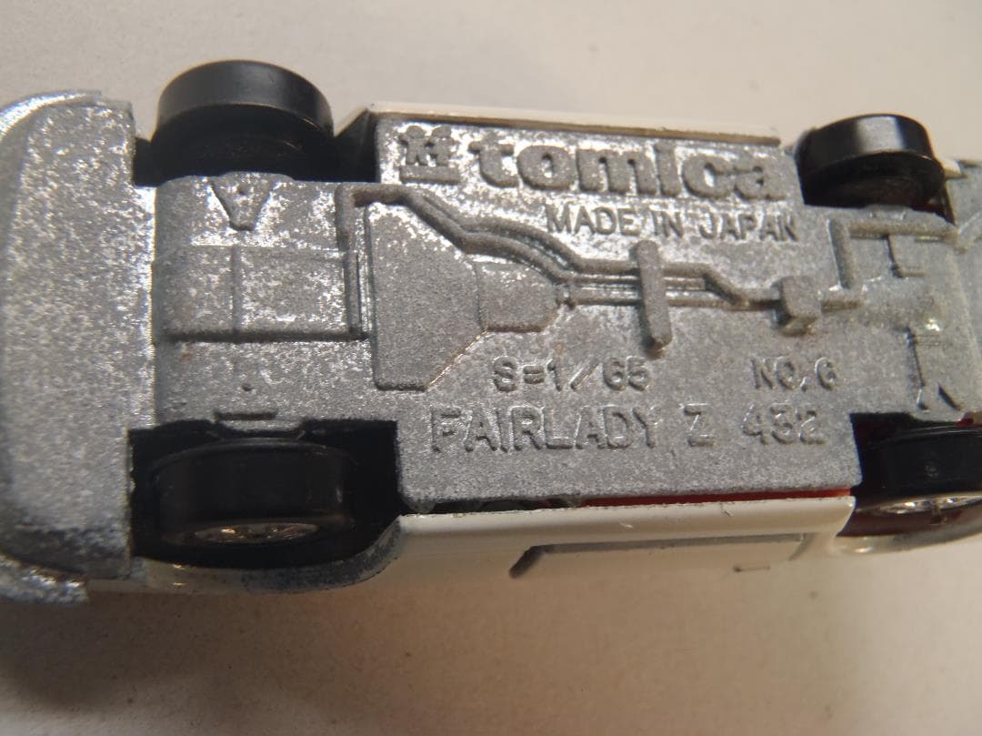 トミカ　日産フェアレディーZ４３２　NO.６