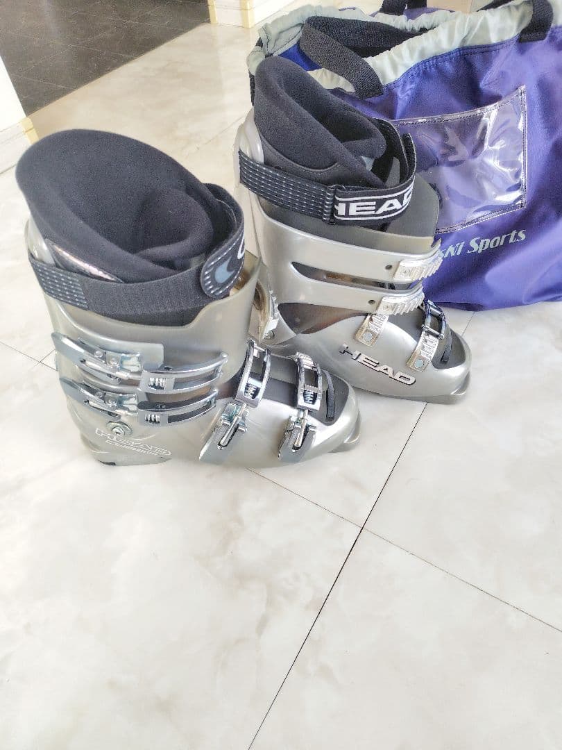 ★美品★HEAD スキー用ブーツ シルバー 収納バッグ（26.0〜26.5cm）