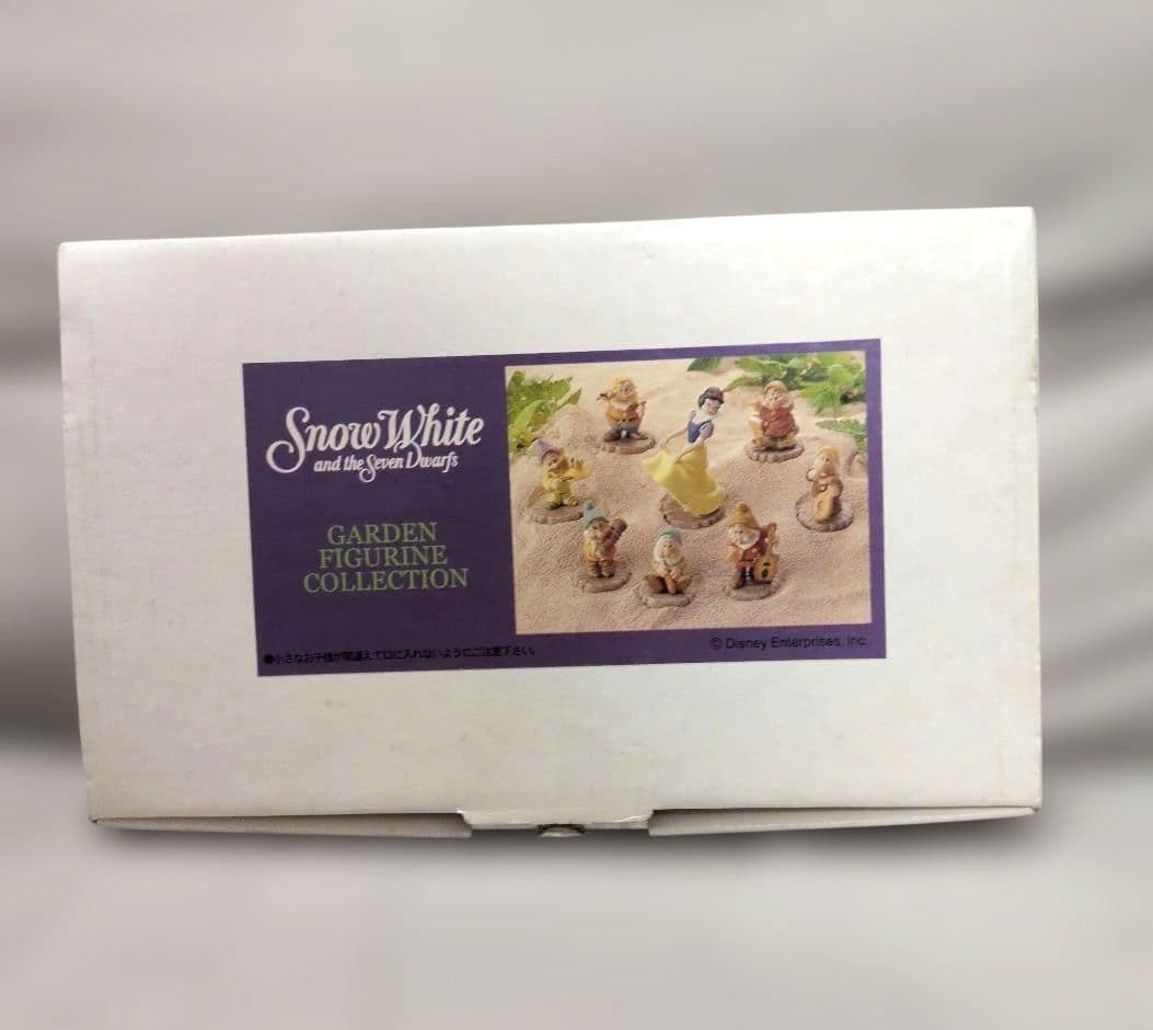 加藤工芸　白雪姫　ガーデンフィギュア　新品未使用　レア　廃盤品　ディズニー置き物