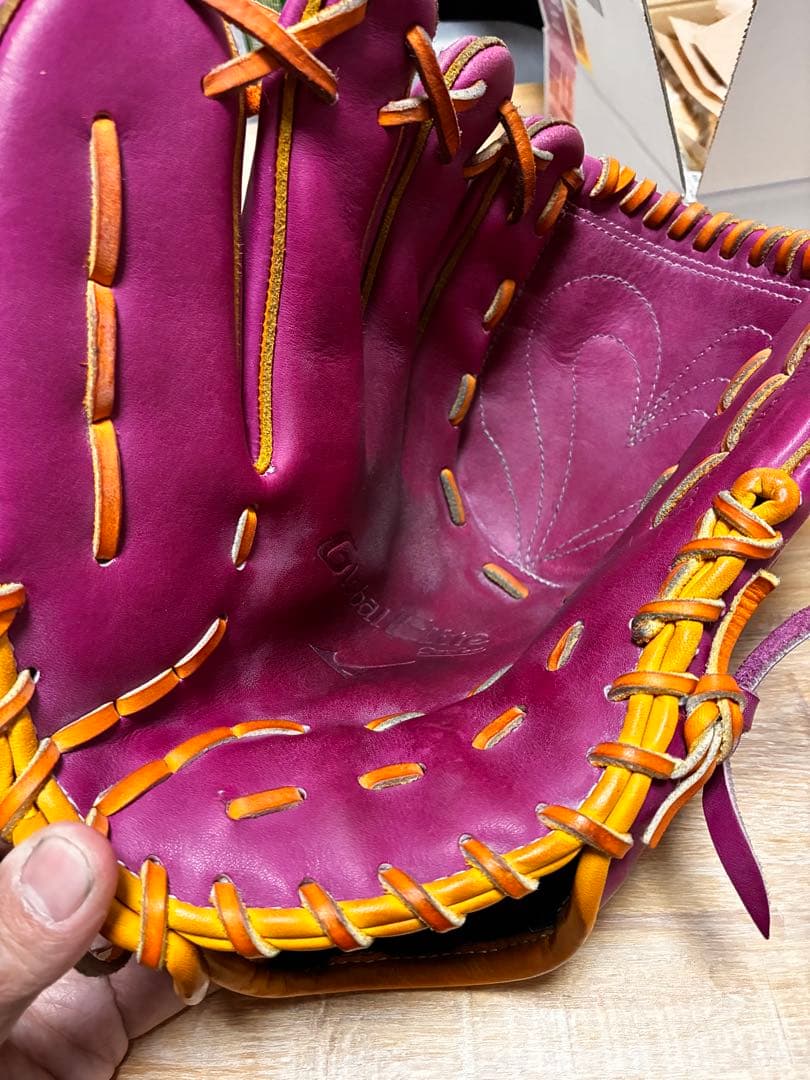 左利きミズノグラブ