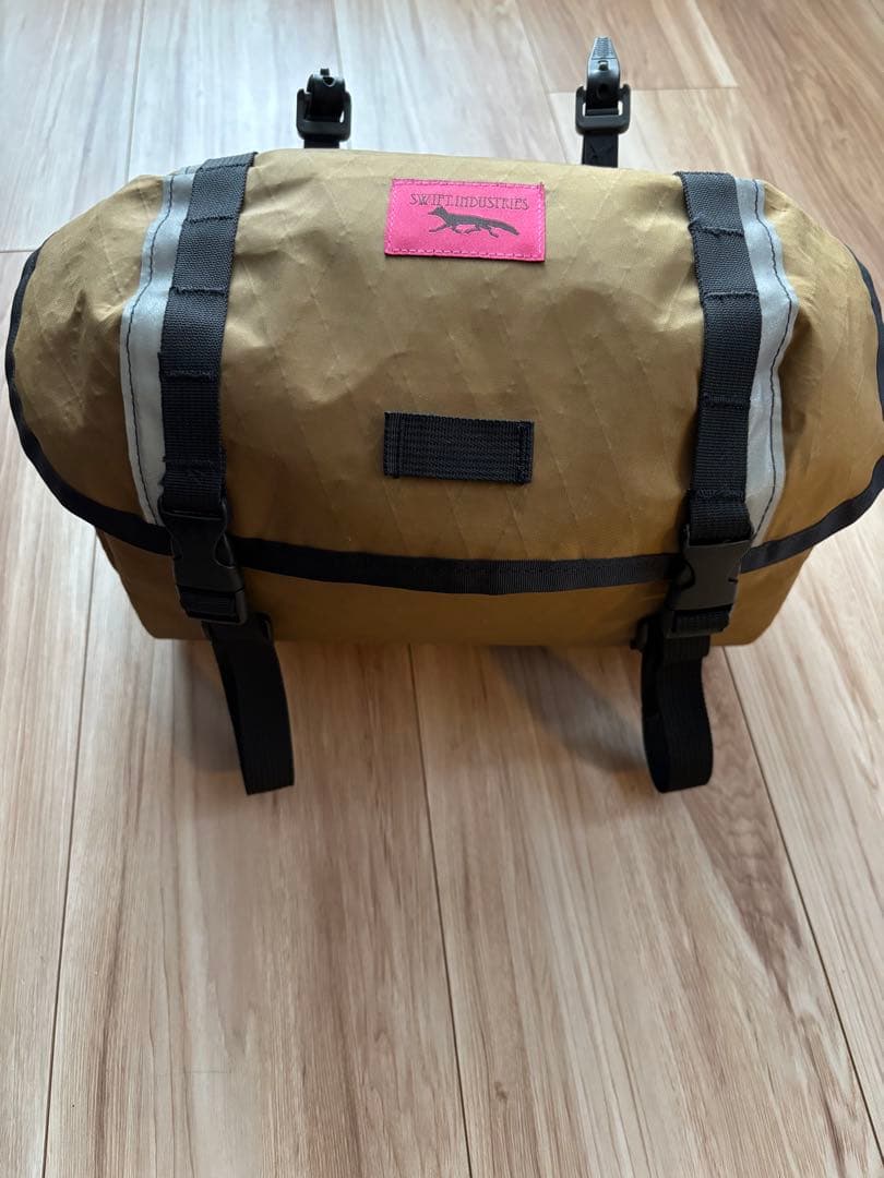 Swiftindustry Catalyst 自転車バーバッグ