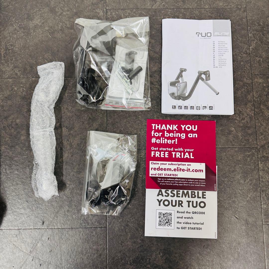 【美品】 ELITE TUO(エリート トゥオ) ホイールオン式トレーナー