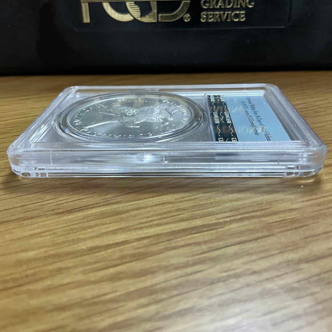 【新品】アメリカン シルバー イーグル銀貨2022シルバーPCGS MS70