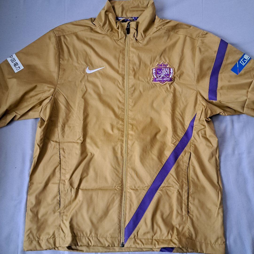 激レア サンフレッチェ広島 2012ウインドブレーカー 初優勝時着用