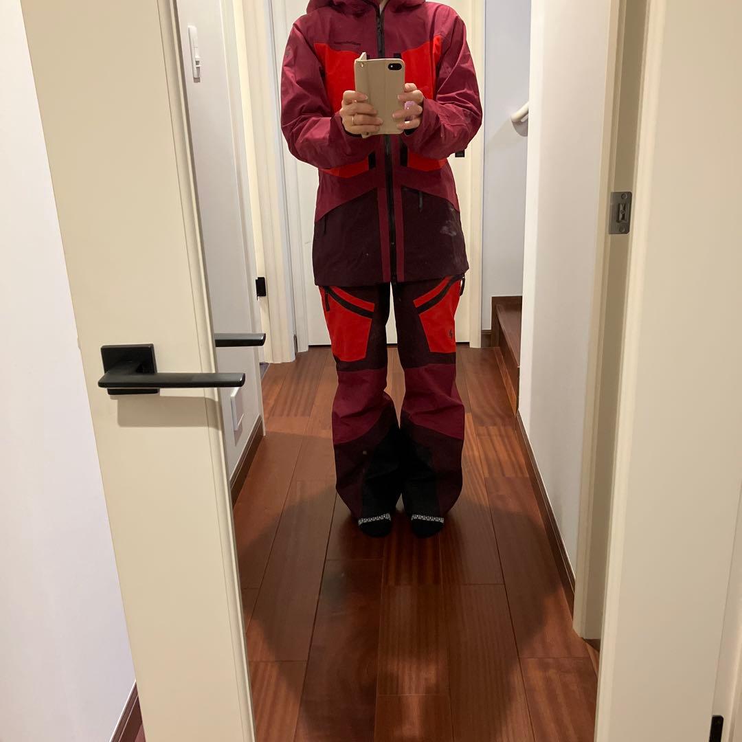 ピークパフォーマンス　グラヴィティジャケットXS・パンツS　ウィメンズ