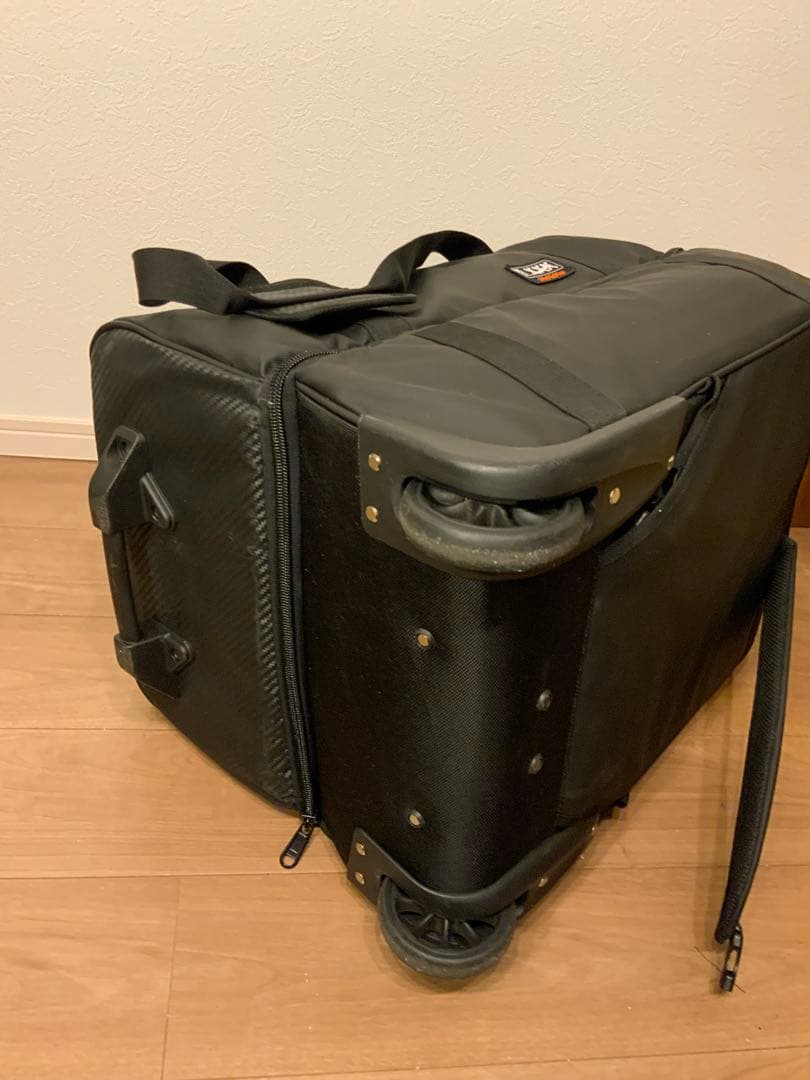 【2/14まで大幅値下げ】90L スノボ スキー 防水キャリー バッグ