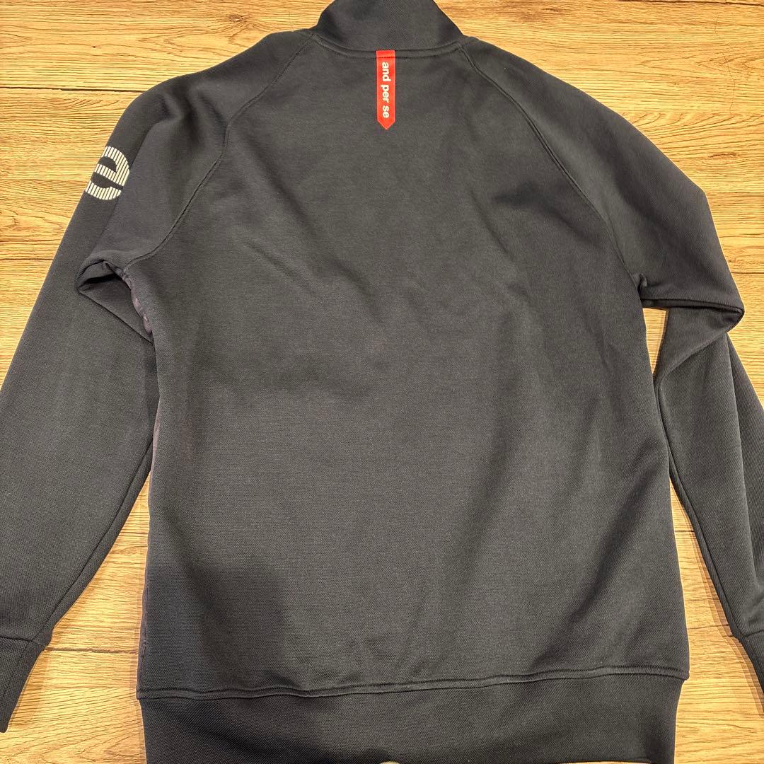 and per se ゴルフ ジャケット（ジャージ素材）