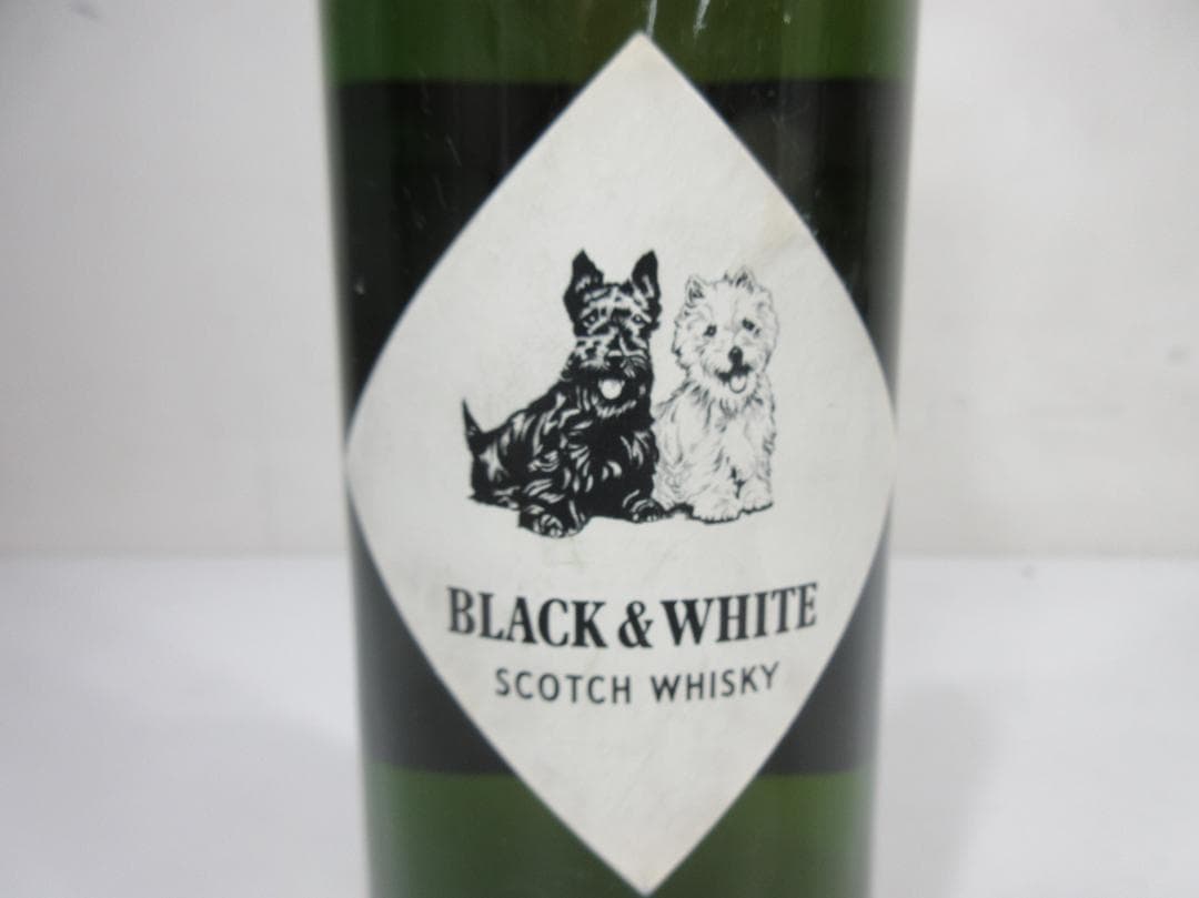 BLACK & WHITE スコッチウイスキー760ml,43%