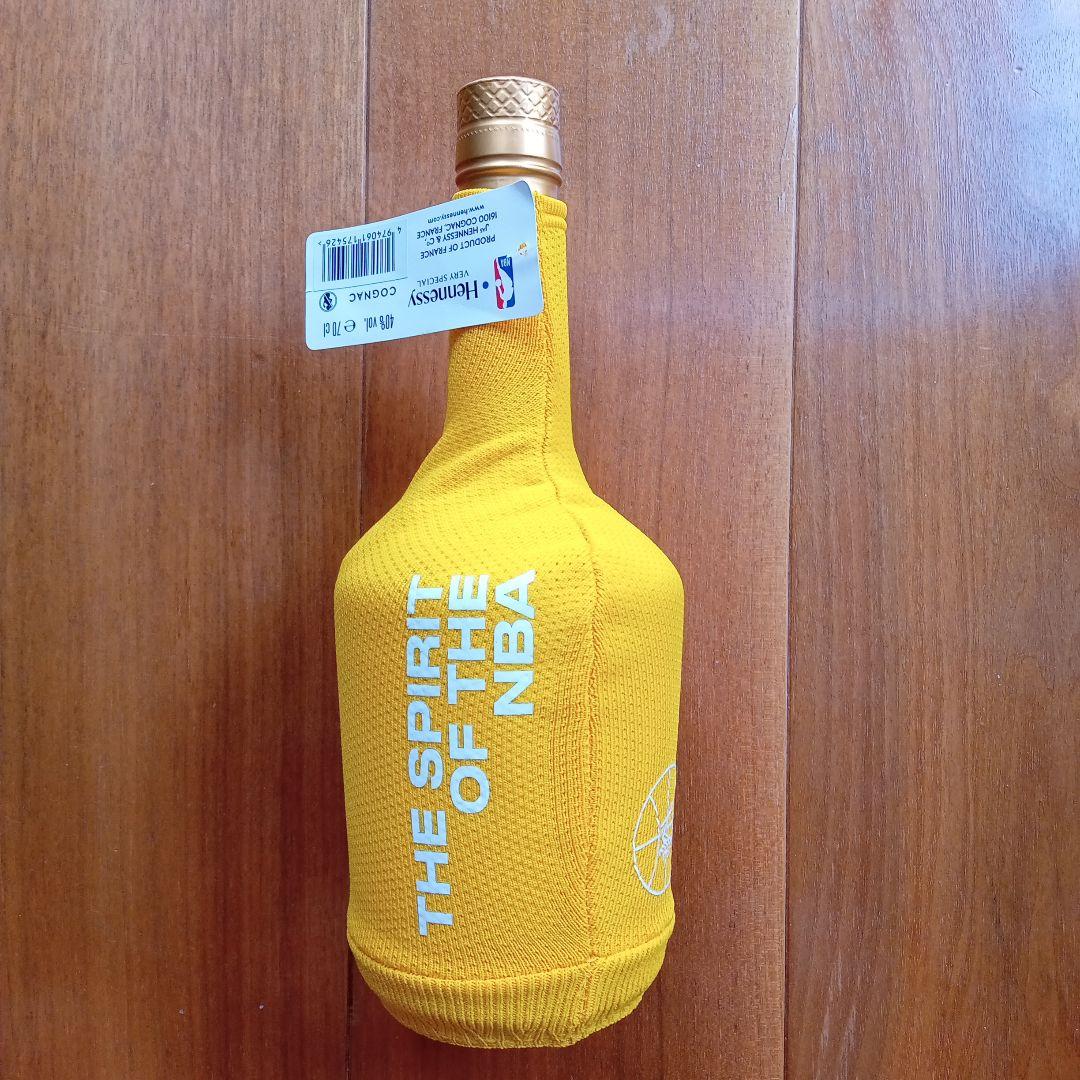 【正規】 ヘネシー V.S x NBA チームスリーブ限定ボトル LAKERS